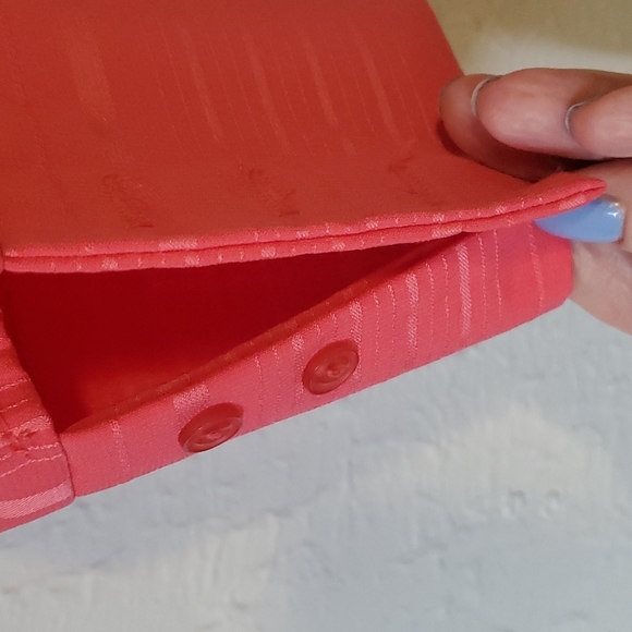 Tailor.. Salmon business shirt - Picture 2 of 6